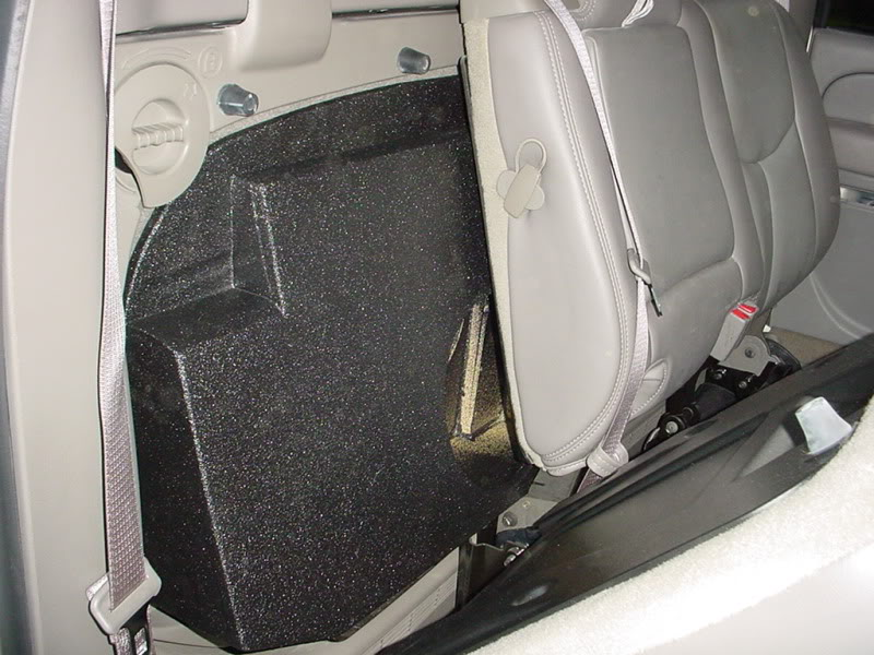2002 UP AVALANCHE BEHIND SEAT NON-MIDGATE 2x12