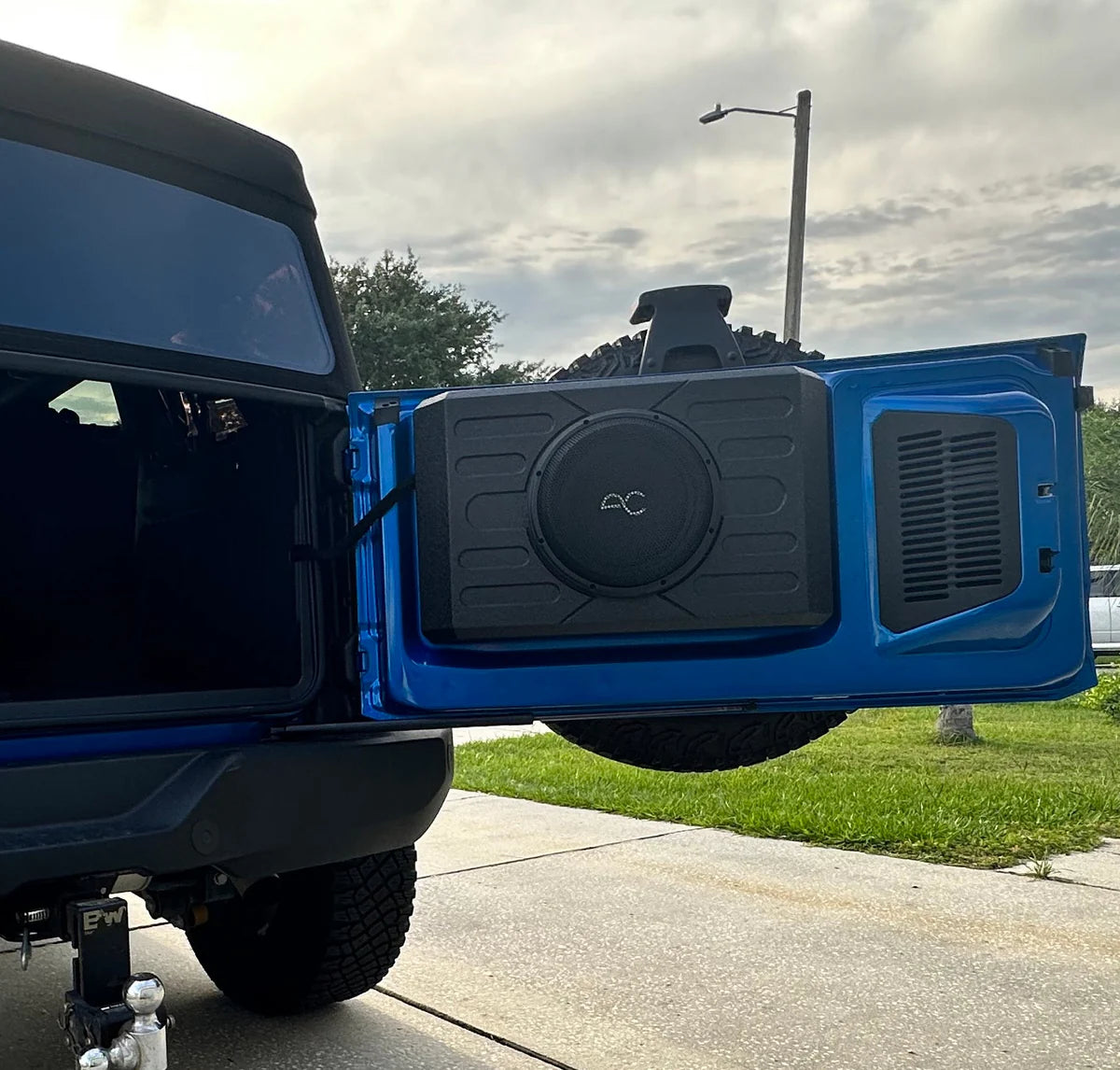 STINGER Ford Bronco (2021-2023) 12" Swing Gate-Mounted 400 Watt (RMS) Loaded Sealed Subwoofer Enclosure by AudioControl