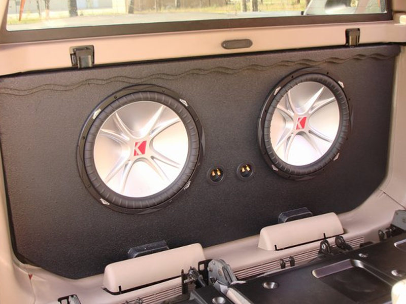 02-2016 Avalanche / Cadillac EXT 2-12'' Sub Box