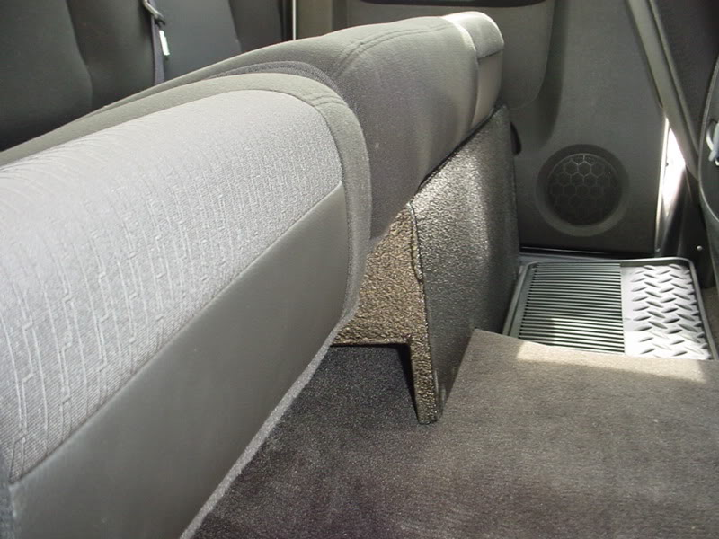 07-UP CHEVY EXT CAB DOWN FIRE  1X12